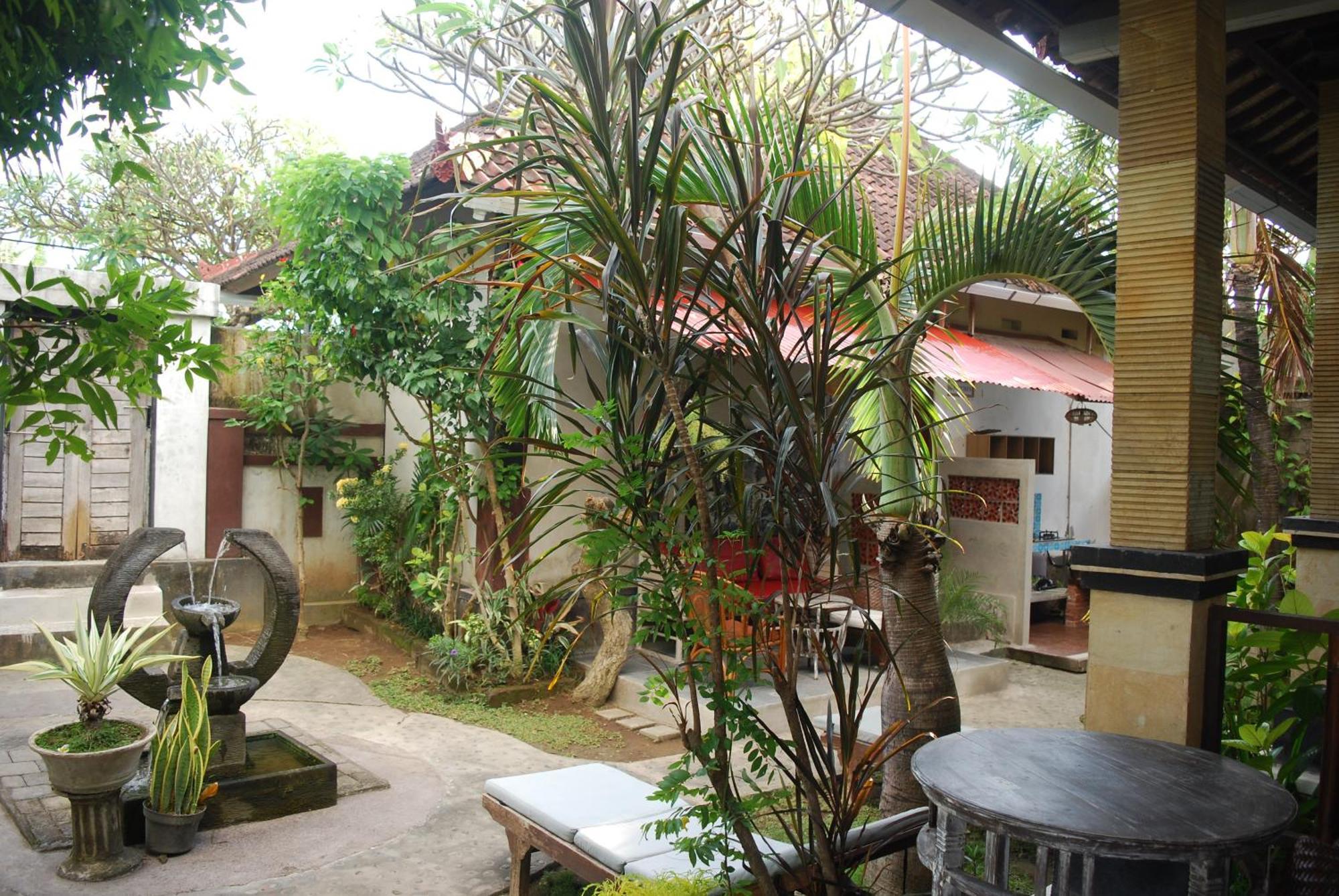 Dalum Homestay Amed Buitenkant foto