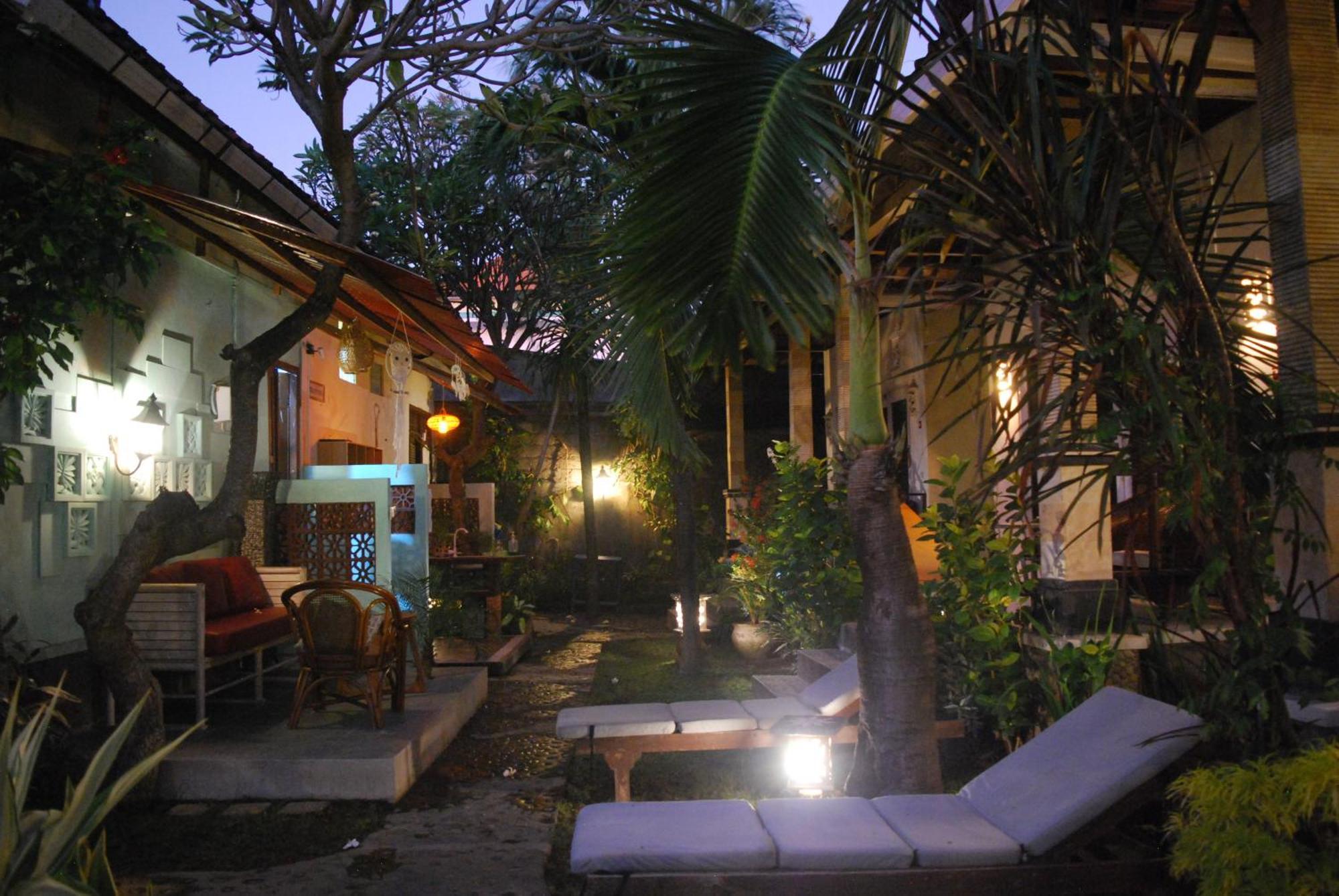 Dalum Homestay Amed Buitenkant foto