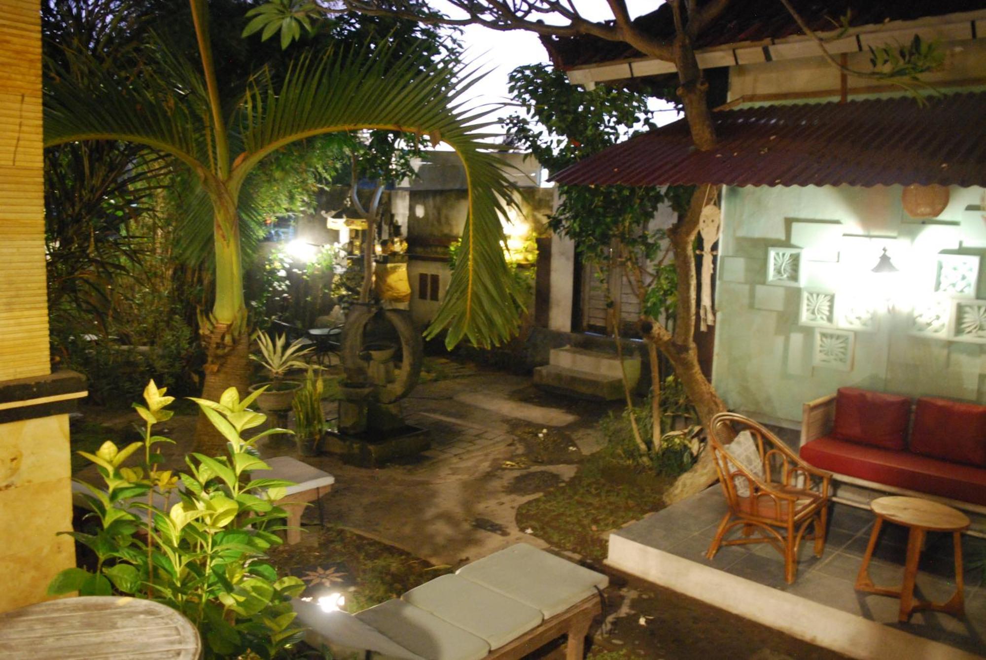Dalum Homestay Amed Buitenkant foto